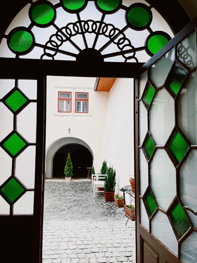 Historical Zaffir House - Market Square Levoča Eksteriør bilde
